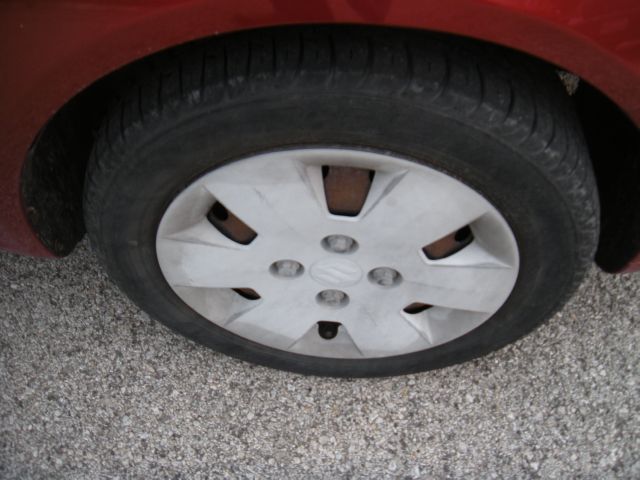 Suzuki Forenza 2007 photo 7