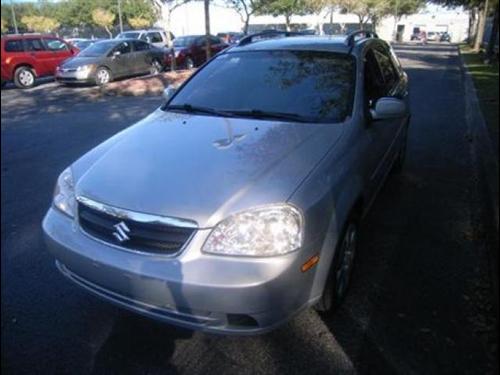 Suzuki Forenza 2007 photo 2