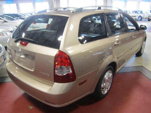 Suzuki Forenza 2007 photo 4