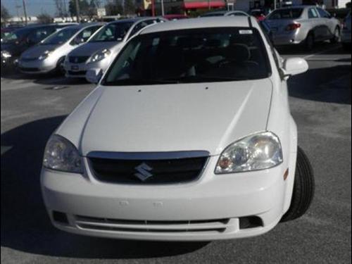 Suzuki Forenza 2007 photo 1