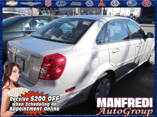 Suzuki Forenza 2007 photo 1