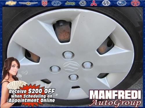 Suzuki Forenza 2007 photo 2