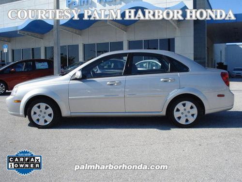 Suzuki Forenza 2007 photo 1