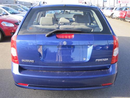 Suzuki Forenza 2007 photo 3
