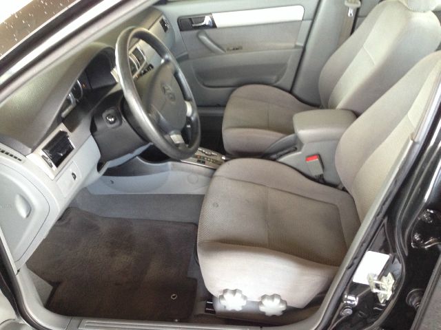 Suzuki Forenza 2008 photo 3