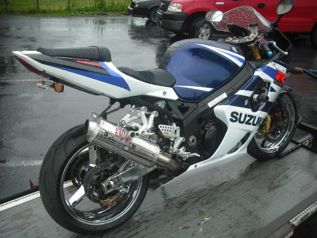 Suzuki GSX-R1000 2004 photo 2