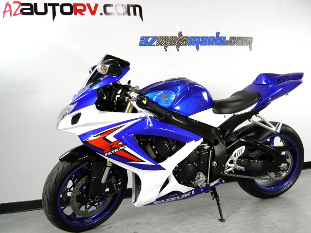 Suzuki GSX-R600 2006 photo 2