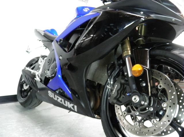 Suzuki GSX-R600 2007 photo 22