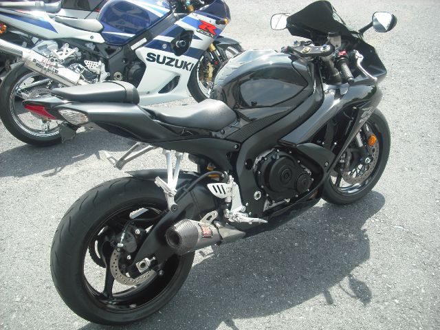 Suzuki GSX-R600 2008 photo 1