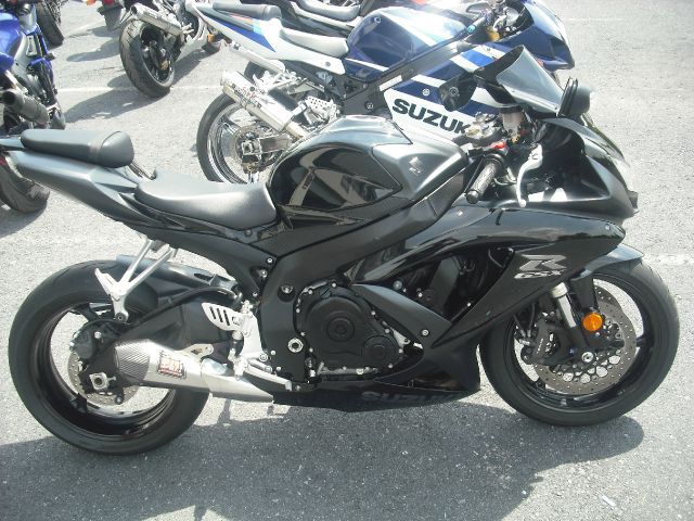 Suzuki GSX-R600 2008 photo 3