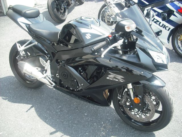 Suzuki GSX-R600 2008 photo 4