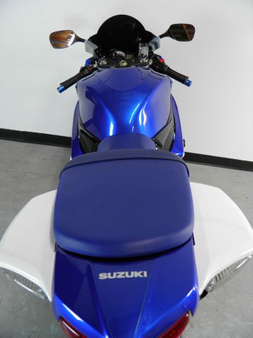 Suzuki GSX-R600 2008 photo 1