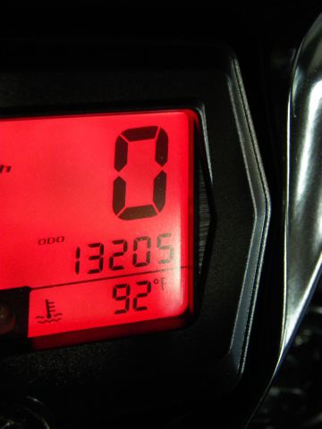 Suzuki GSX-R600 2008 photo 2