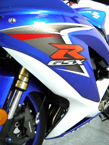 Suzuki GSX-R600 2008 photo 25
