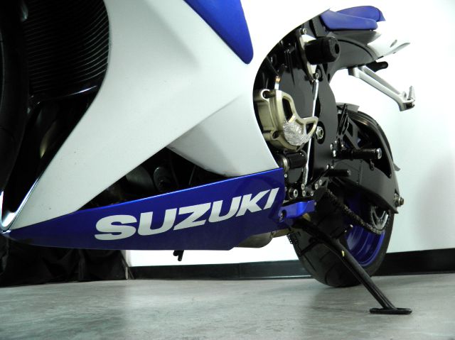 Suzuki GSX-R600 2008 photo 26