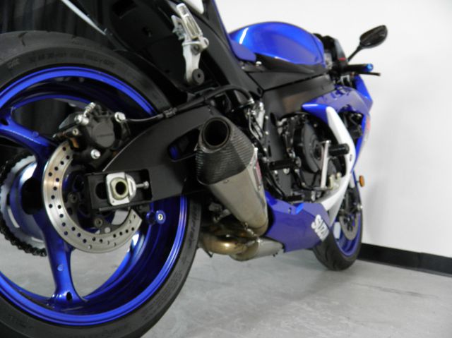 Suzuki GSX-R600 2008 photo 8