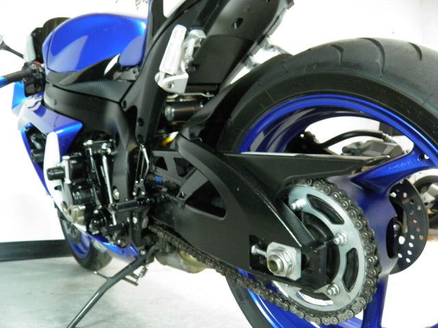 Suzuki GSX-R600 2008 photo 9
