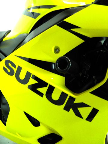 Suzuki GSX-R600K5 2005 photo 18