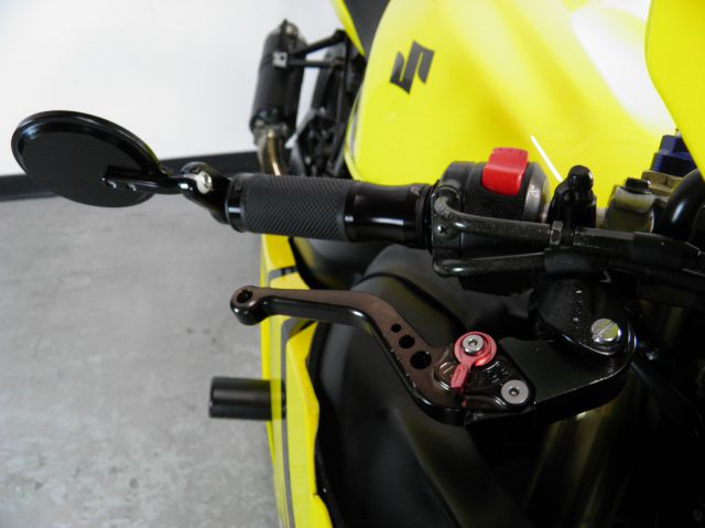 Suzuki GSX-R600K5 2005 photo 22