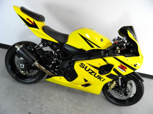 Suzuki GSX-R600K5 2005 photo 34