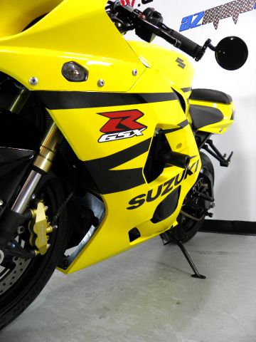 Suzuki GSX-R600K5 2005 photo 5