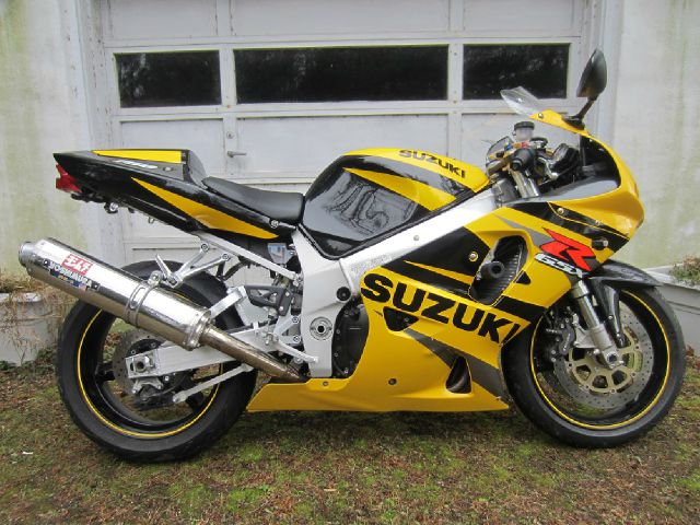 Suzuki GSX-R750 2002 photo 3