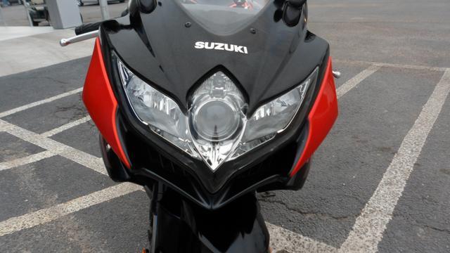 Suzuki GSX-R750 2008 photo 4