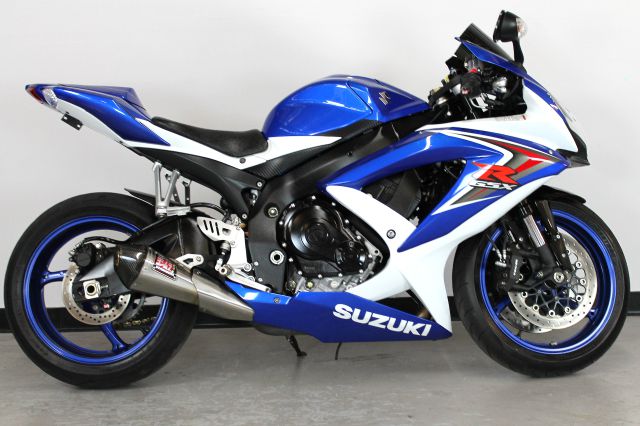 Suzuki GSX-R750 2008 photo 4