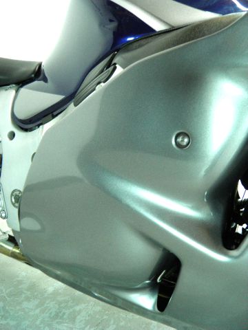 Suzuki GSX1300RK6 HAYABUSA 2006 photo 24