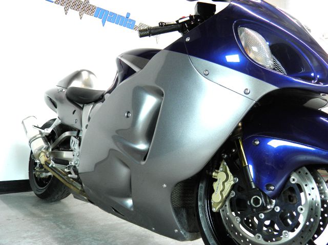 Suzuki GSX1300RK6 HAYABUSA 2006 photo 3