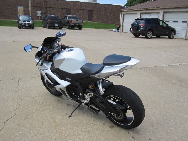 Suzuki GSXR1000 2008 photo 1