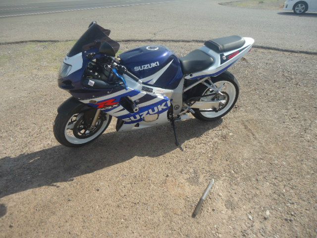 Suzuki GSXR600 2003 photo 2
