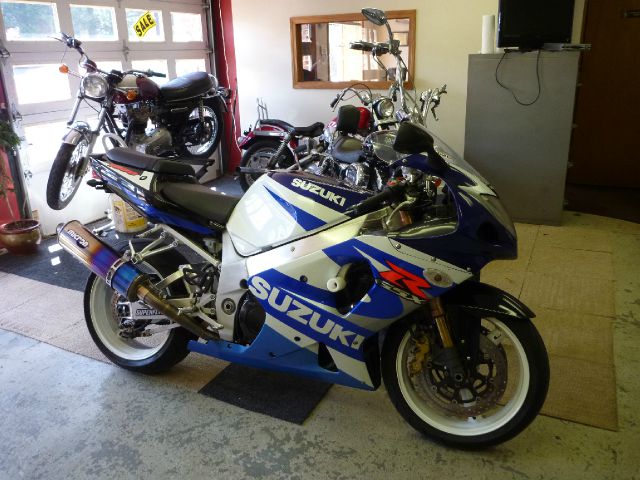 Suzuki Gsxr 1000 2001 photo 4