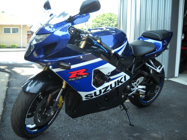 Suzuki GSXR 750 2005 photo 1
