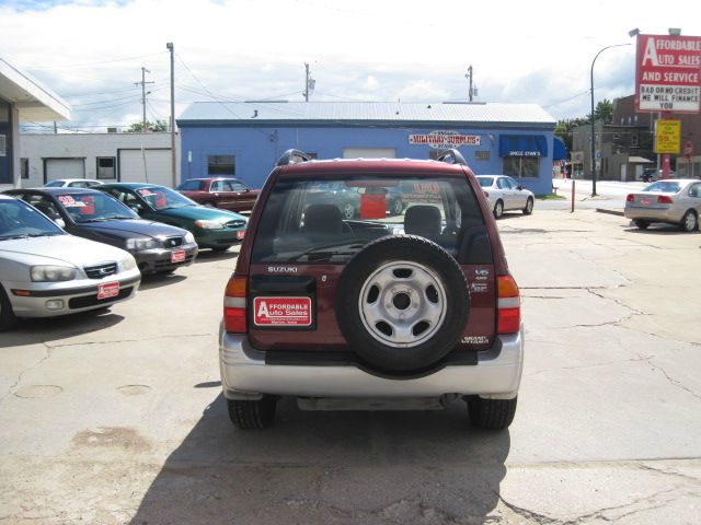 Suzuki Grand Vitara 2000 photo 2