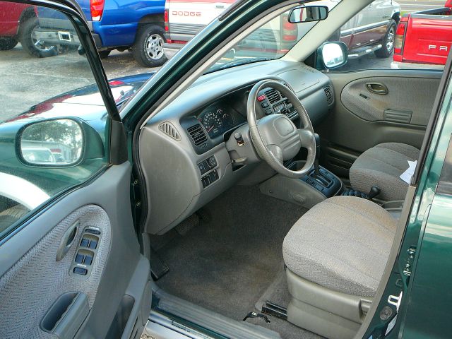 Suzuki Grand Vitara 2000 photo 4