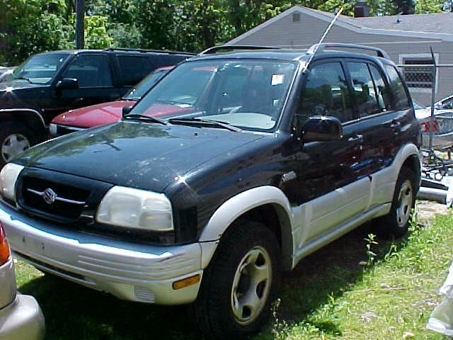 Suzuki Grand Vitara SSE SUV