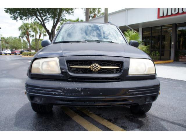 Suzuki Grand Vitara 2000 photo 3