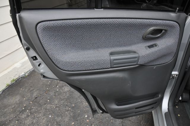 Suzuki Grand Vitara 2000 photo 11