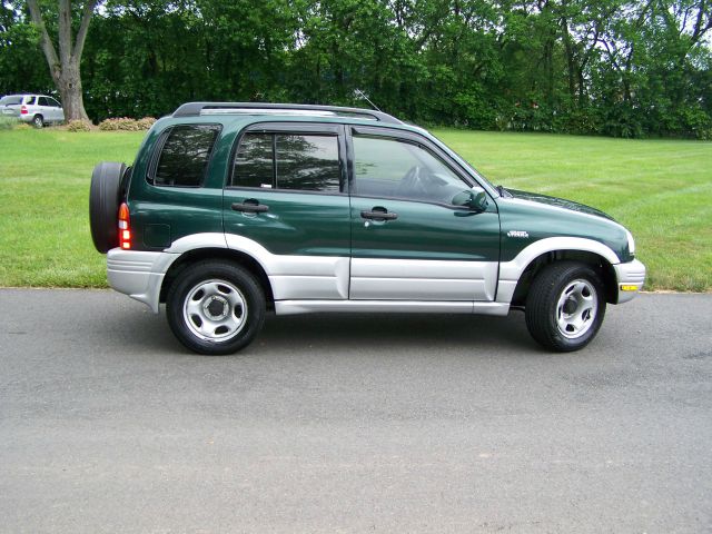 Suzuki Grand Vitara 2000 photo 13