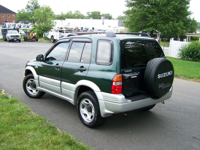 Suzuki Grand Vitara 2000 photo 15