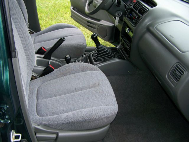 Suzuki Grand Vitara 2000 photo 20