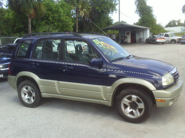 Suzuki Grand Vitara 2001 photo 1