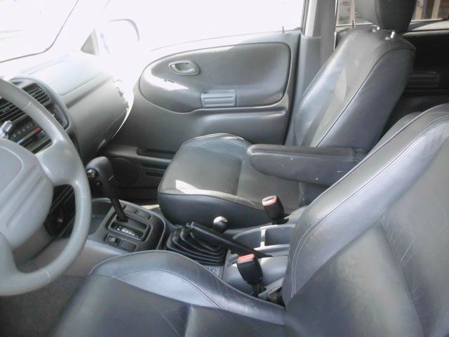 Suzuki Grand Vitara 2001 photo 1