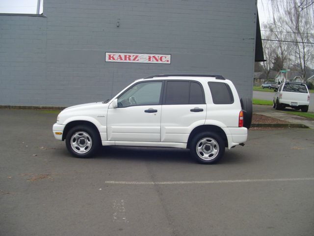 Suzuki Grand Vitara 2002 photo 1