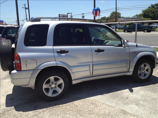 Suzuki Grand Vitara 2002 photo 2