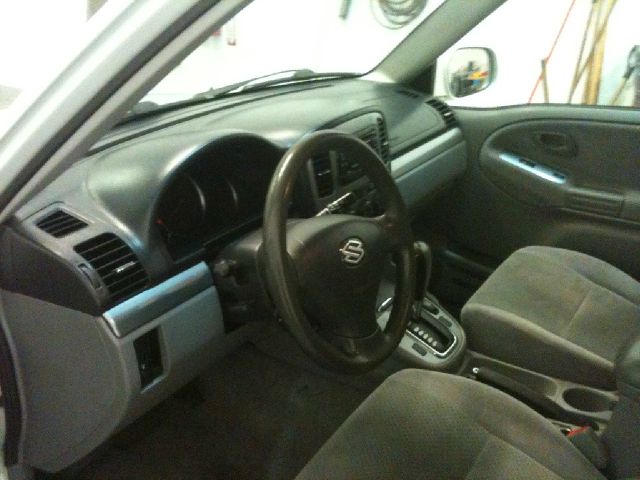 Suzuki Grand Vitara Crew Cab 126.0 WB 1SC LS Z85 SUV