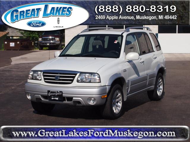 Suzuki Grand Vitara 2004 photo 2