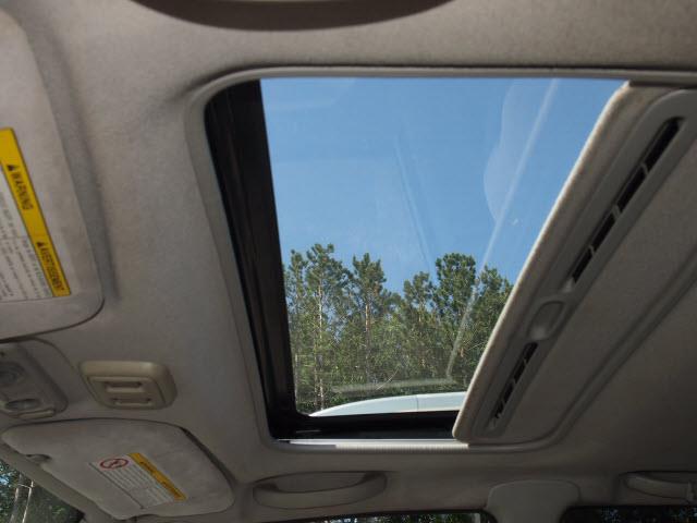 Suzuki Grand Vitara 2004 photo 4