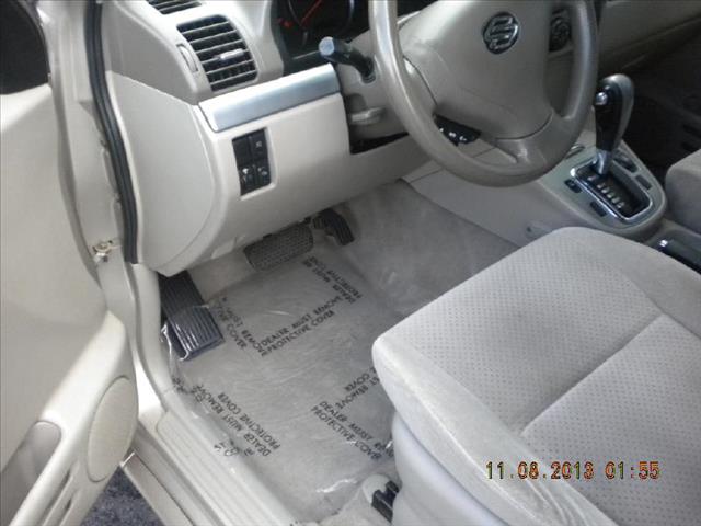 Suzuki Grand Vitara 2004 photo 3